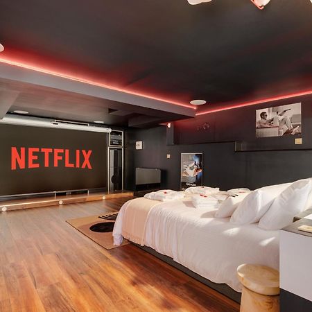 Cinema Room Haut De Gamme Avec Balneotherapie Nancy Luaran gambar