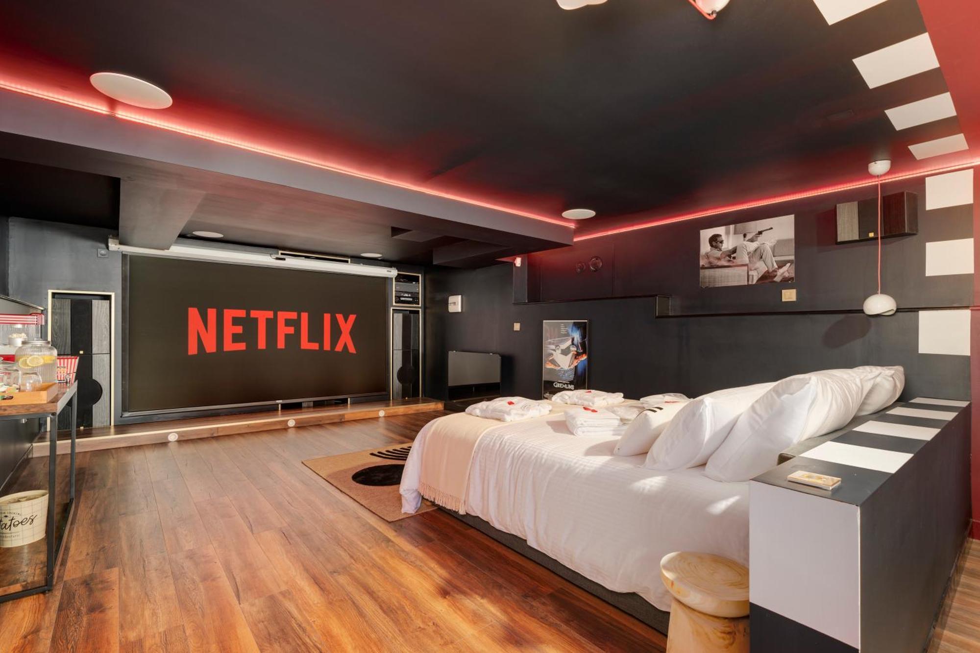 Cinema Room Haut De Gamme Avec Balneotherapie Nancy Luaran gambar