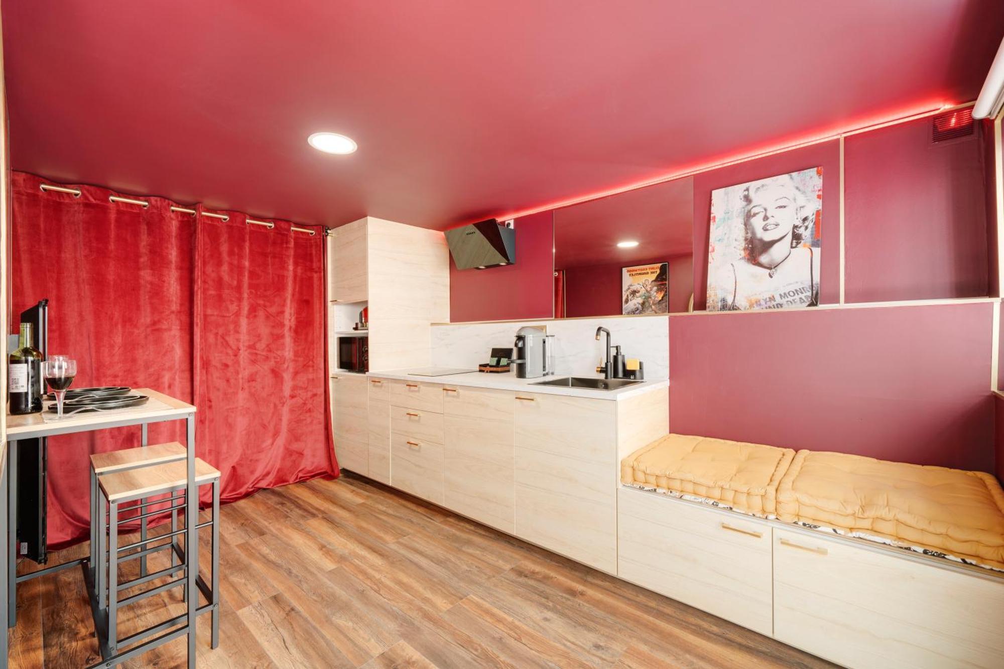 Cinema Room Haut De Gamme Avec Balneotherapie Nancy Luaran gambar